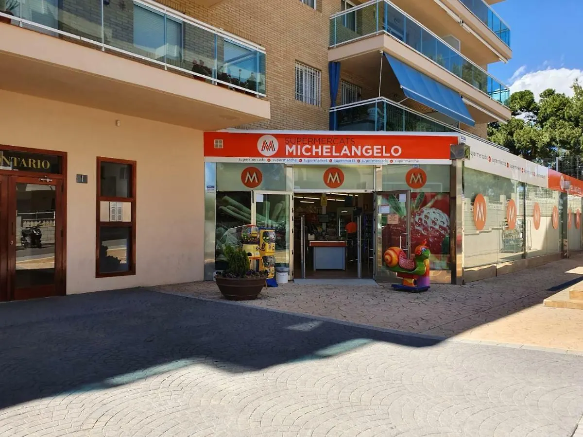 Apartment Apartsalou Bellamar Hotel